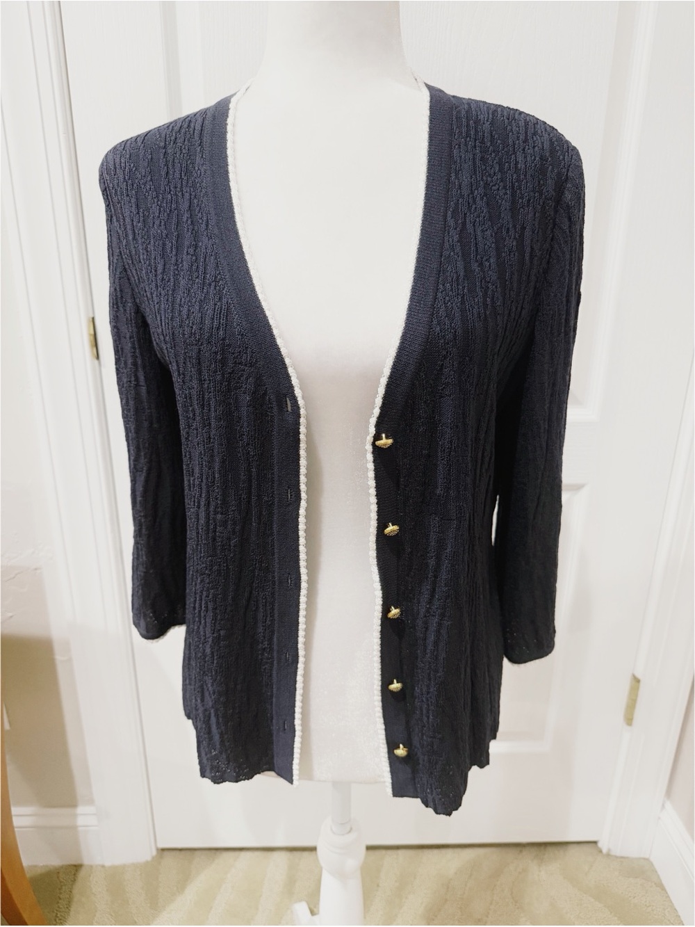 NWT St John Collection Classic Navy Open-Front Cardigan with Gold Buttons